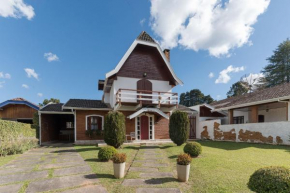 Casa espaçosa c/lareira em Campos do Jordão RAS175